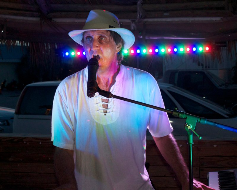 Bobby Smith at Ka Tiki -12